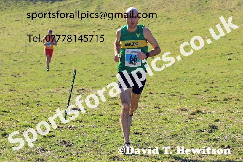 Senior and Masters Mens 2022 North Eastern Cross Country Relays, Farnley Farm, Peterlee.  Photo: David T. Hewitson/Sports for All Pics